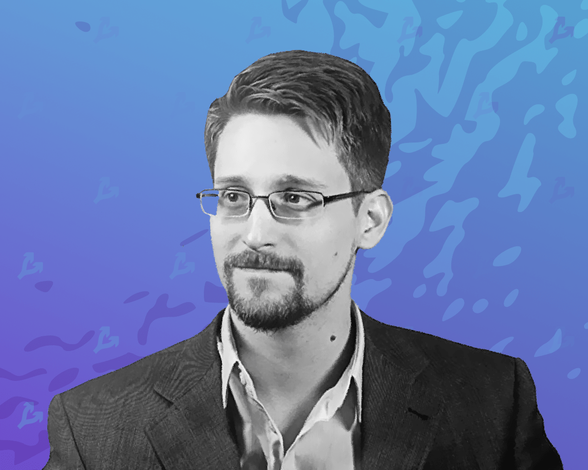 Edward_Snowden-min.png