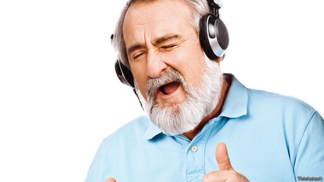 150624101313_hearing_mature_man_headphones_624x351_thinkstock.jpg